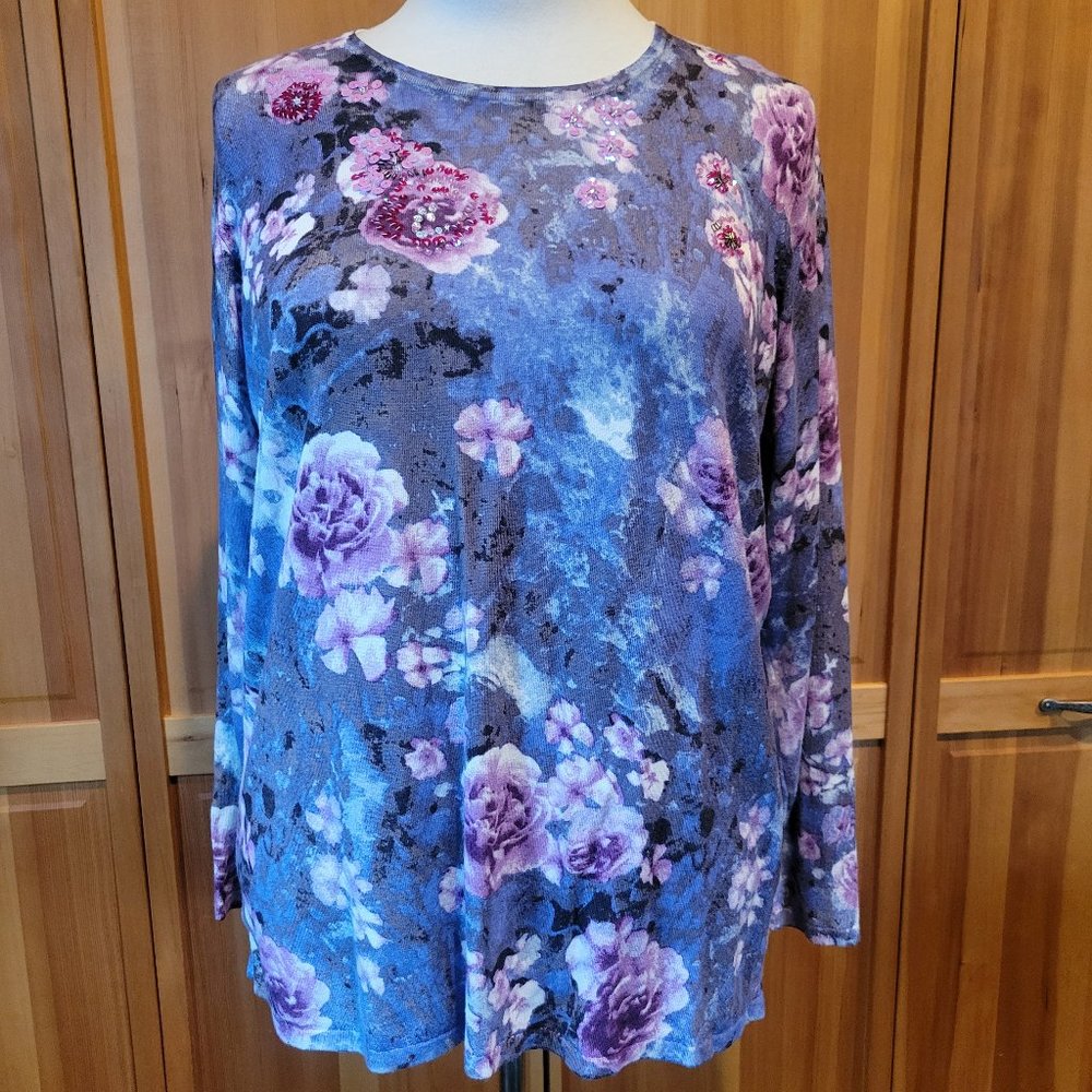 Muted Floral Top with Beaded Detail 1X